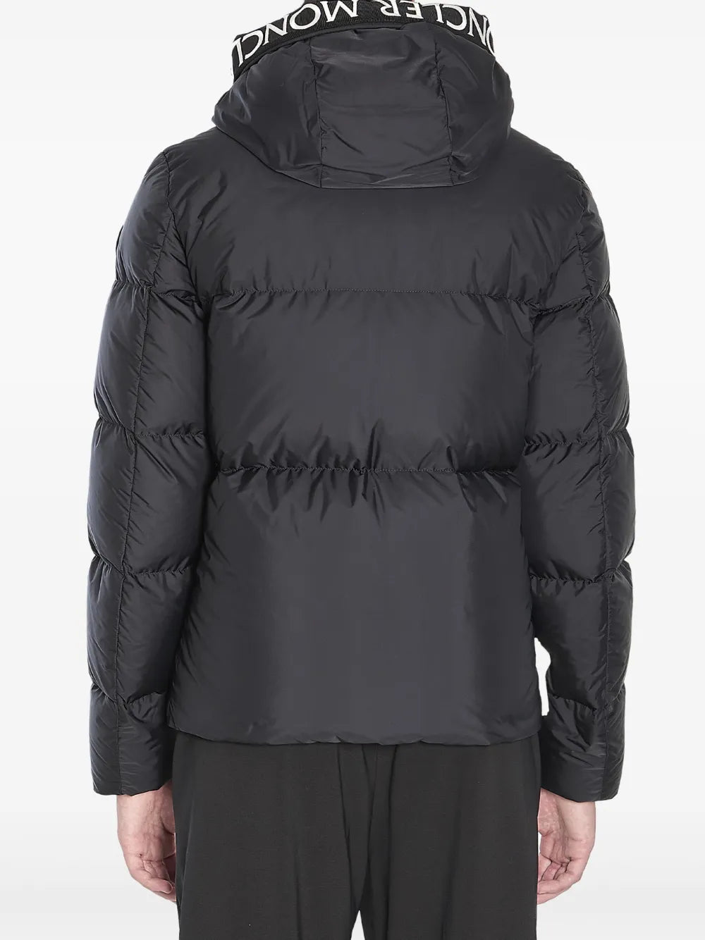 Montcla hooded short down jacket